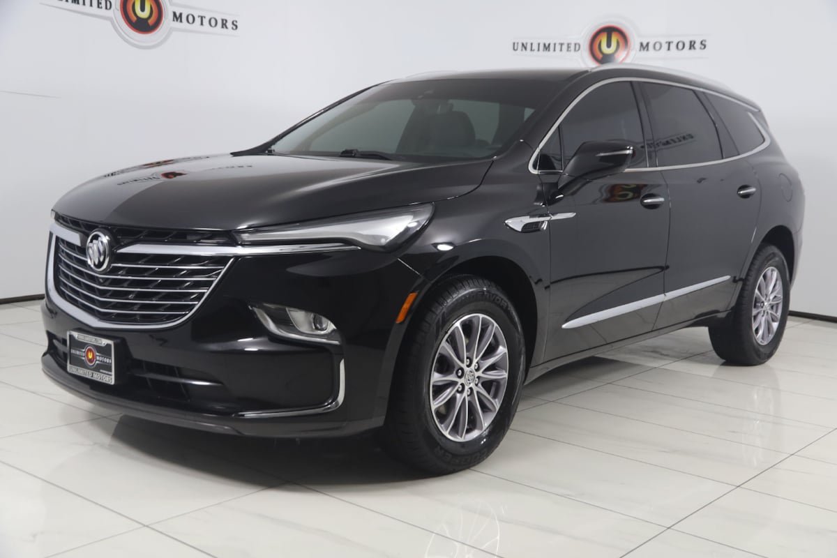 Used 2024 Buick Enclave Premium FWD image 4