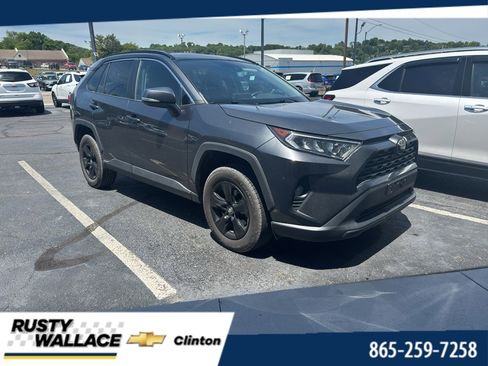 Used 2020 Toyota RAV4 XLE w/ Convenience Package AWD/4WD image 1