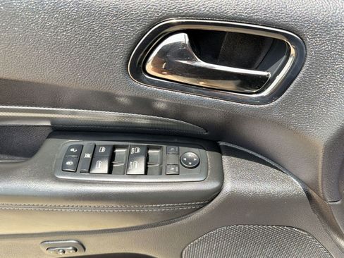 Used 2019 Dodge Durango GT RWD image 13