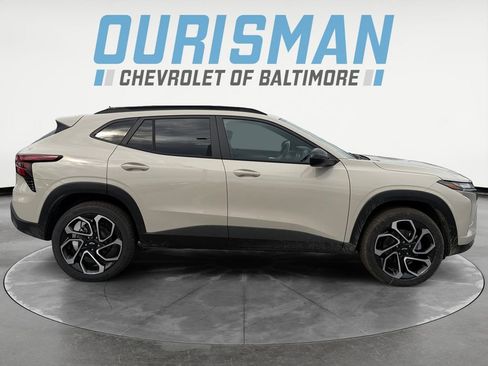 New 2026 Chevrolet Trax RS w/ Sunroof Package image 7