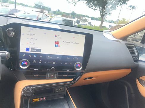 Used 2026 Lexus NX 350h AWD w/ Accessory Package (2T) image 12