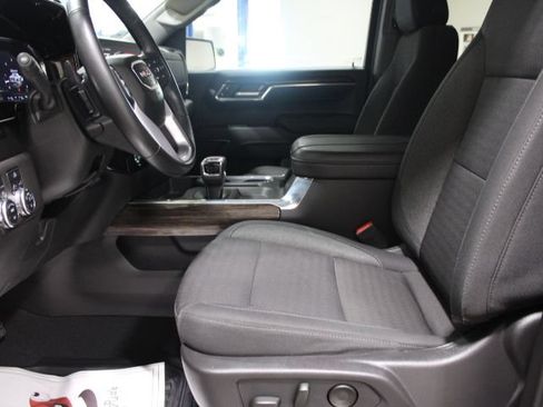Used 2024 GMC Sierra 1500 Elevation w/ LPO, Elevation Black Package AWD/4WD image 20