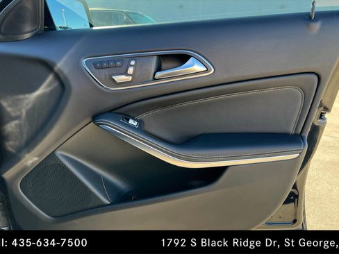 Used 2018 Mercedes-Benz GLA 250 w/ Premium Package image 23