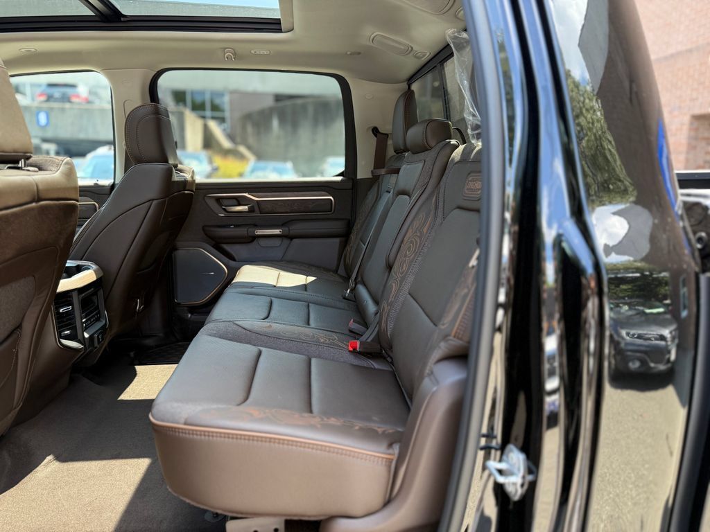 New 2026 RAM 1500 Limited w/ Trailer Tow Group AWD/4WD image 21
