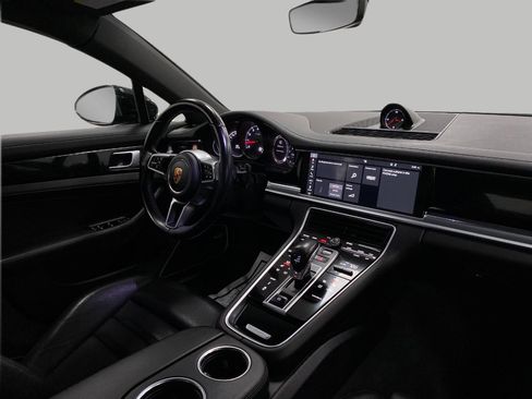 Used 2018 Porsche Panamera image 22