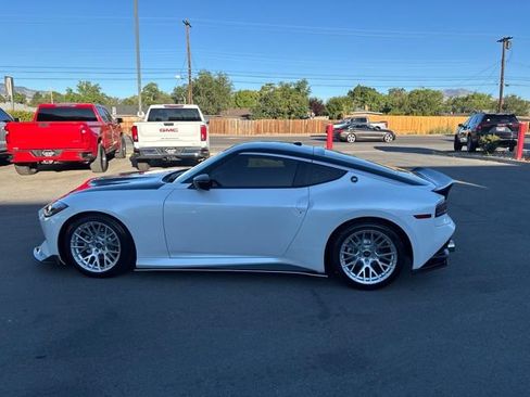 Used 2024 Nissan Z Sport w/ Floor Mat Package RWD image 5