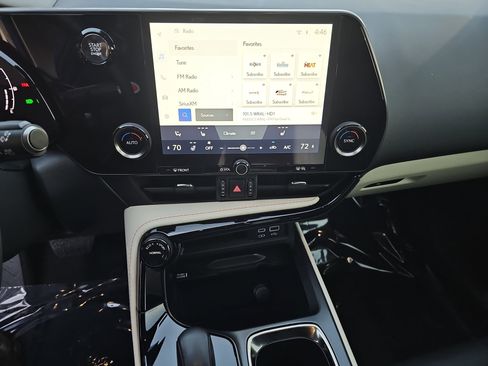 Used 2024 Lexus NX 250 FWD image 21