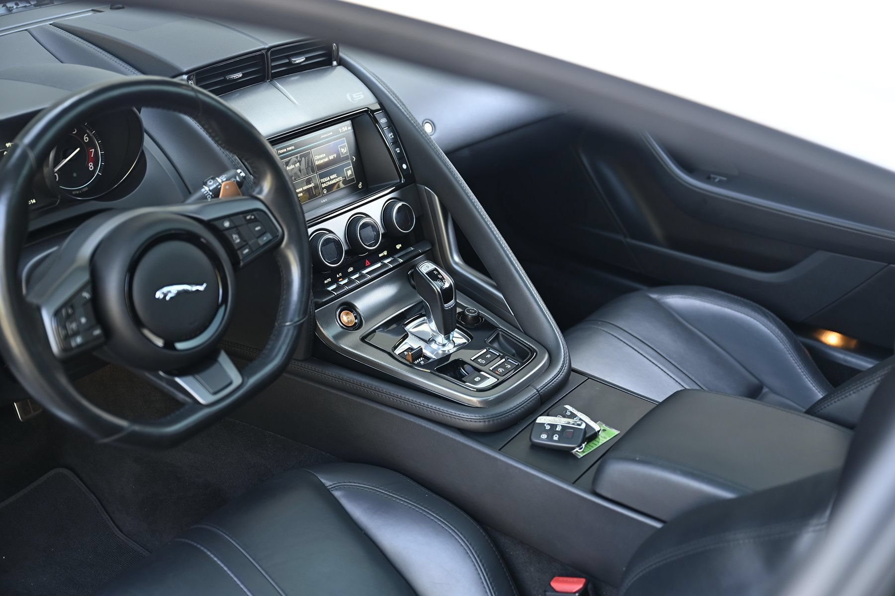 Used 2016 Jaguar F-TYPE S RWD image 18