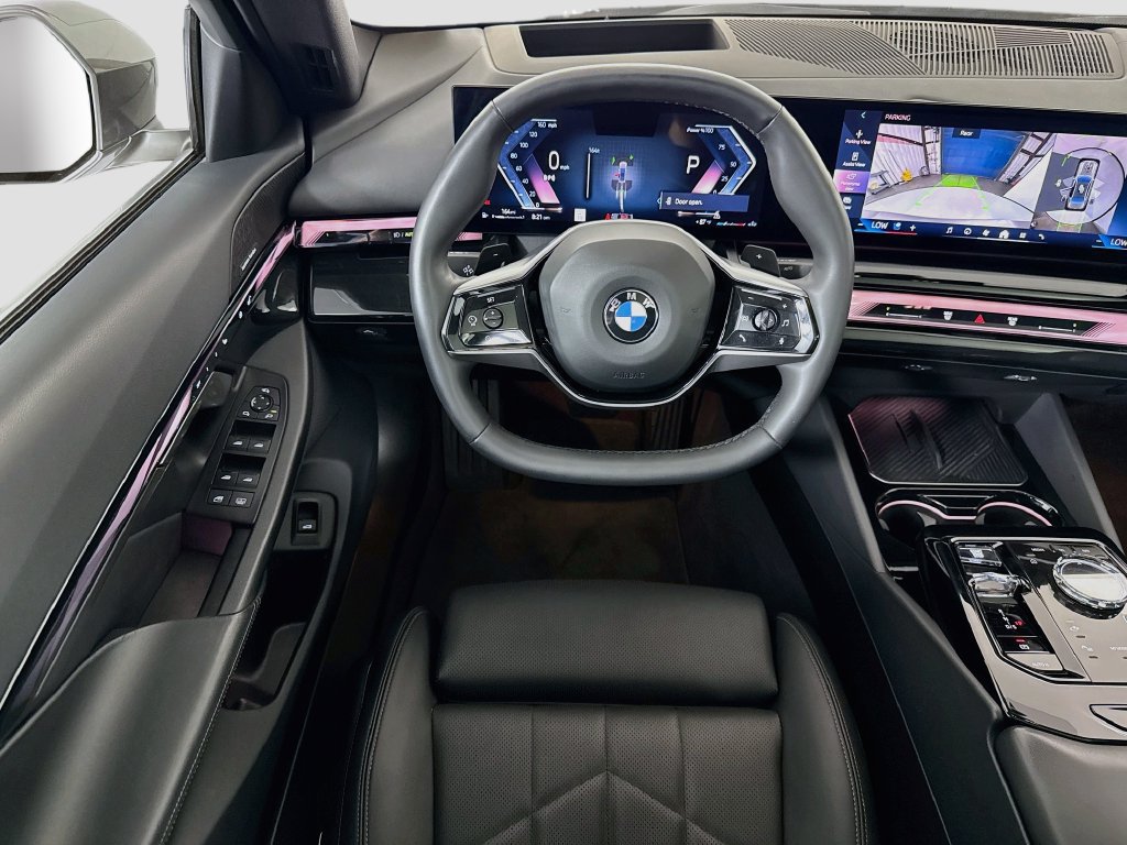Used 2024 BMW 540i xDrive w/ Executive Package AWD/4WD image 10