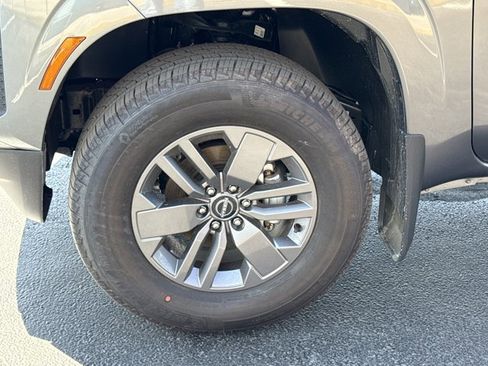 New 2026 Nissan Frontier SV w/ Tow Package AWD/4WD image 12