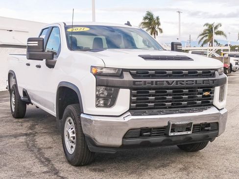 Used 2021 Chevrolet Silverado 2500 W/T w/ WT Convenience Package image 3