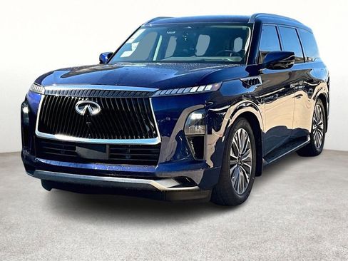New 2025 INFINITI QX80 Sensory image 2