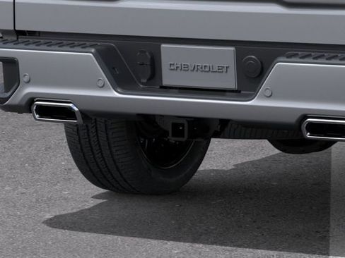 New 2026 Chevrolet Silverado 1500 High Country AWD/4WD image 14