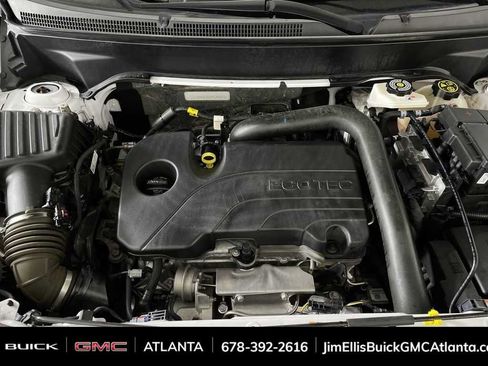 Used 2023 GMC Terrain SLT image 29