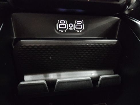 Used 2024 RAM 2500 Big Horn w/ Night Edition image 41