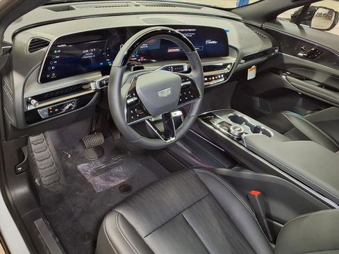 Used 2026 Cadillac Lyriq Sport image 15