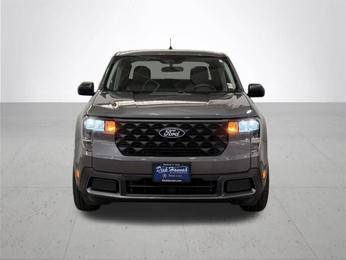 Certified 2025 Ford Maverick XLT FWD image 4