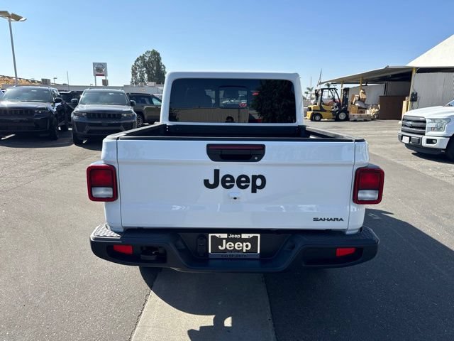 New 2026 Jeep Gladiator Sport AWD/4WD image 4