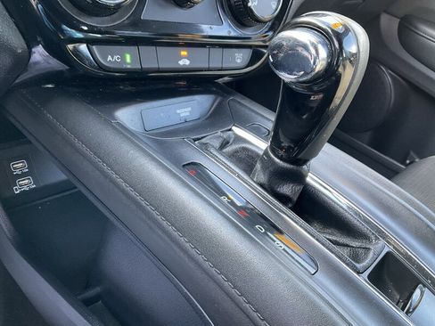 Used 2020 Honda HR-V Sport image 28