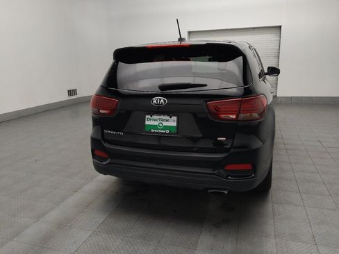 Used 2020 Kia Sorento L FWD image 9