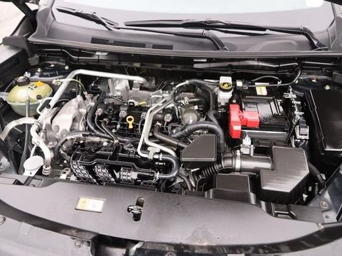 Used 2025 Mitsubishi Outlander AWD image 28