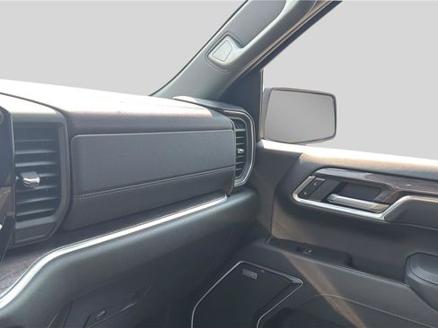 Used 2025 Chevrolet Silverado 1500 LTZ w/ LTZ Premium Package AWD/4WD image 10