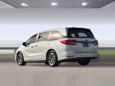 Used 2022 Honda Odyssey EX-L image 3