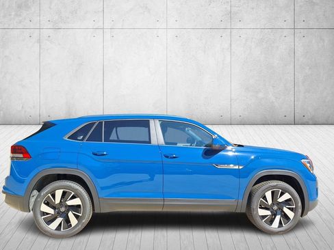 Used 2026 Volkswagen Atlas Cross Sport SE FWD image 6