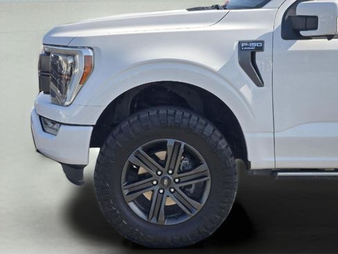 Used 2021 Ford F150 Lariat w/ Equipment Group 502A High AWD/4WD image 9