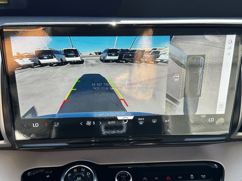 New 2026 Ford Expedition Active image 18