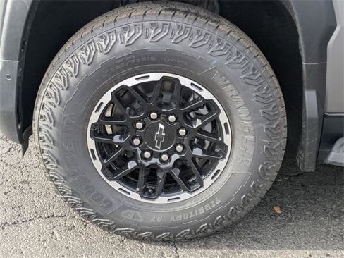 New 2026 Chevrolet Silverado EV Trail Boss w/ Premium Package image 33