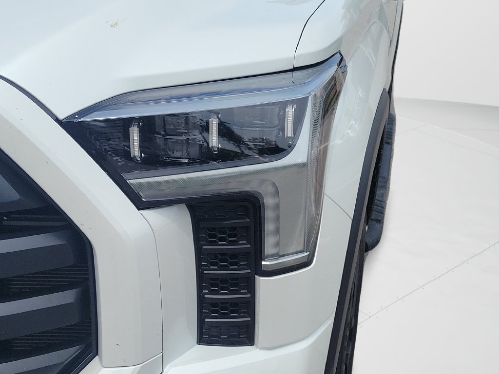 Used 2024 Toyota Tundra Limited AWD/4WD image 25