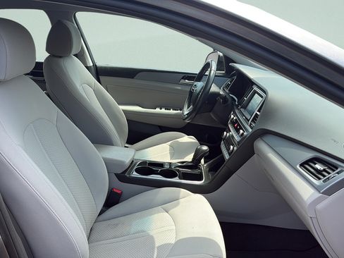 Used 2018 Hyundai Sonata SEL FWD image 18