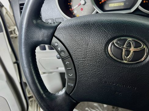 Used 2006 Toyota 4Runner Sport RWD image 19