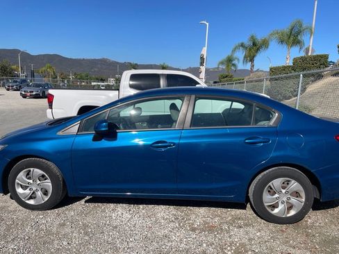 Used 2013 Honda Civic LX image 5