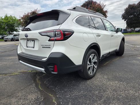 Used 2020 Subaru Outback Touring XT AWD/4WD image 11
