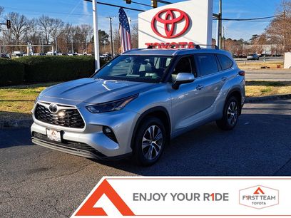 Used 2022 Toyota Highlander XLE