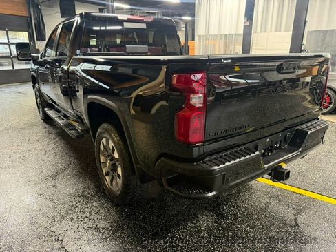 Used 2023 Chevrolet Silverado 2500 LT w/ True North Edition AWD/4WD image 6