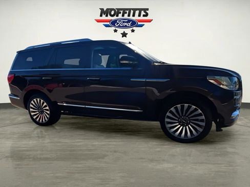 Used 2020 Lincoln Navigator Reserve w/ Luxury Package image 6
