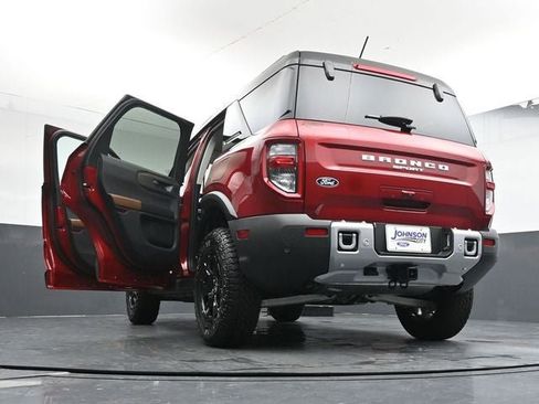 New 2026 Ford Bronco Sport Outer Banks w/ Sasquatch Outer Banks Package AWD/4WD image 43