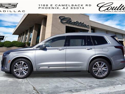 Certified 2025 Cadillac XT6 Premium Luxury image 2