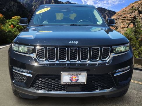 Used 2023 Jeep Grand Cherokee Limited w/ Luxury Tech Group II AWD/4WD image 5