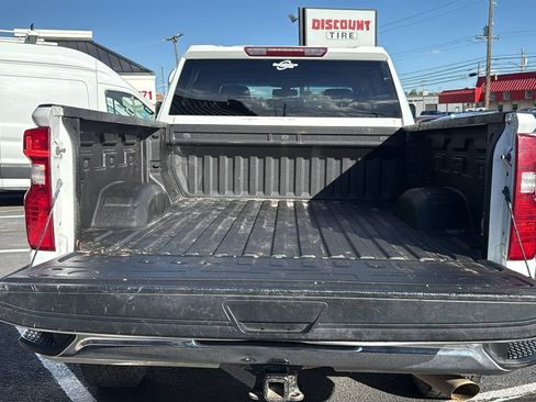Used 2023 Chevrolet Silverado 2500 W/T w/ WT Convenience Package AWD/4WD image 13
