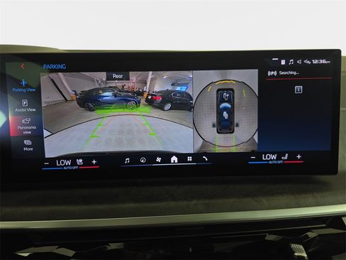 Certified 2024 BMW X7 M60i w/ Executive Package image 24