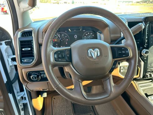 Used 2024 RAM 3500 Limited image 14