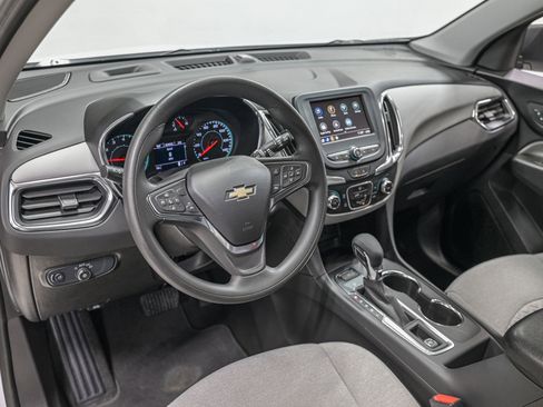 Used 2023 Chevrolet Equinox LS w/ LS Convenience Package image 16