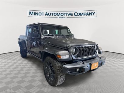 Used 2024 Jeep Gladiator Sport