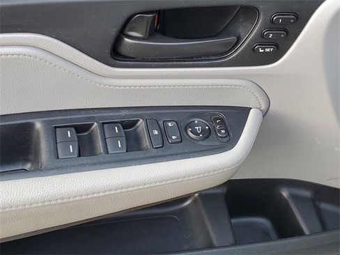 Used 2021 Honda Odyssey EX-L image 16