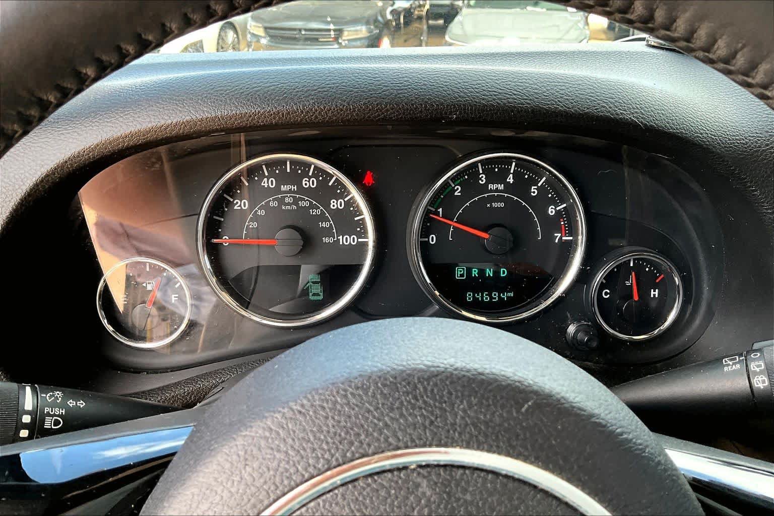 Used 2015 Jeep Wrangler Unlimited Sahara AWD/4WD image 15