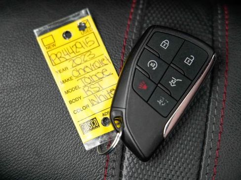 Used 2023 Chevrolet Tahoe RST w/ Luxury Package image 37